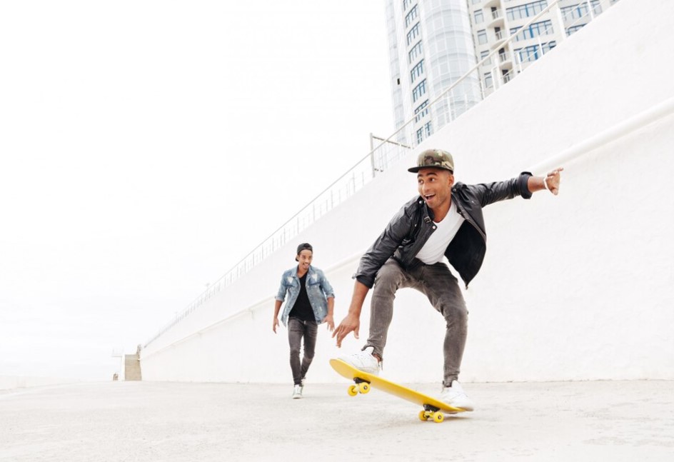 Skate Slate: 10 Must-Know Skateboarding Tricks for Beginners